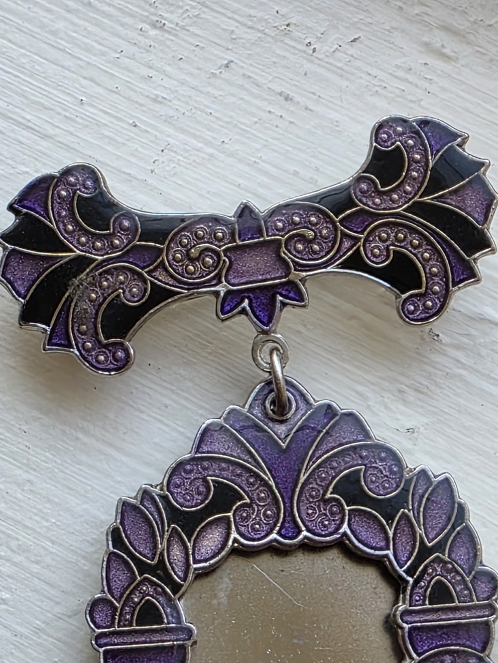 Vintage Purple Black Enamel Photo Frame Brooch Pin Art Deco Revival - Picture 4 of 9